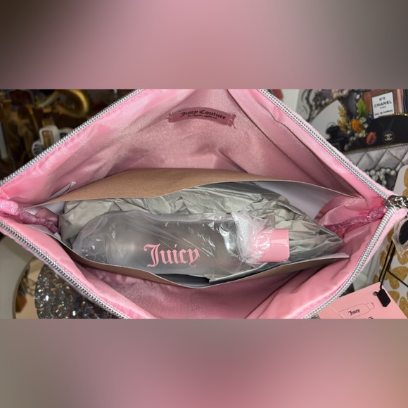 Juicy Couture pink velour cosmetic bag NWT - Picture 7 of 7